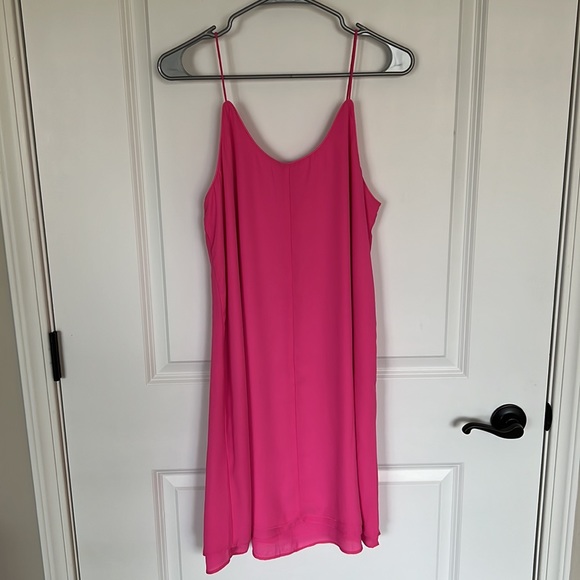 NWT Francesca’s Ayla Double Layer Shift Dress. - Picture 6 of 11